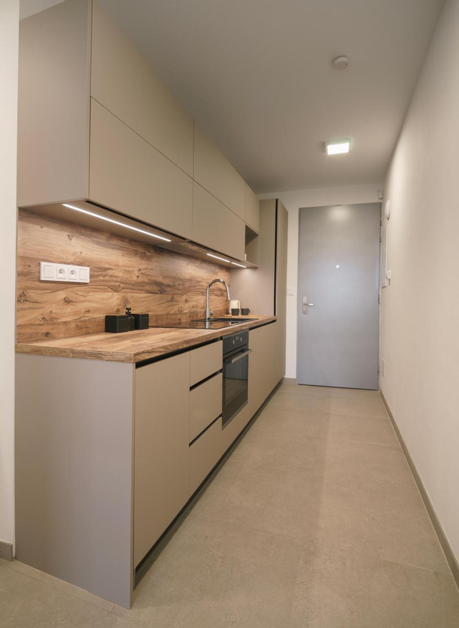 Apartments Podebradova Premium Brno Exteriör bild