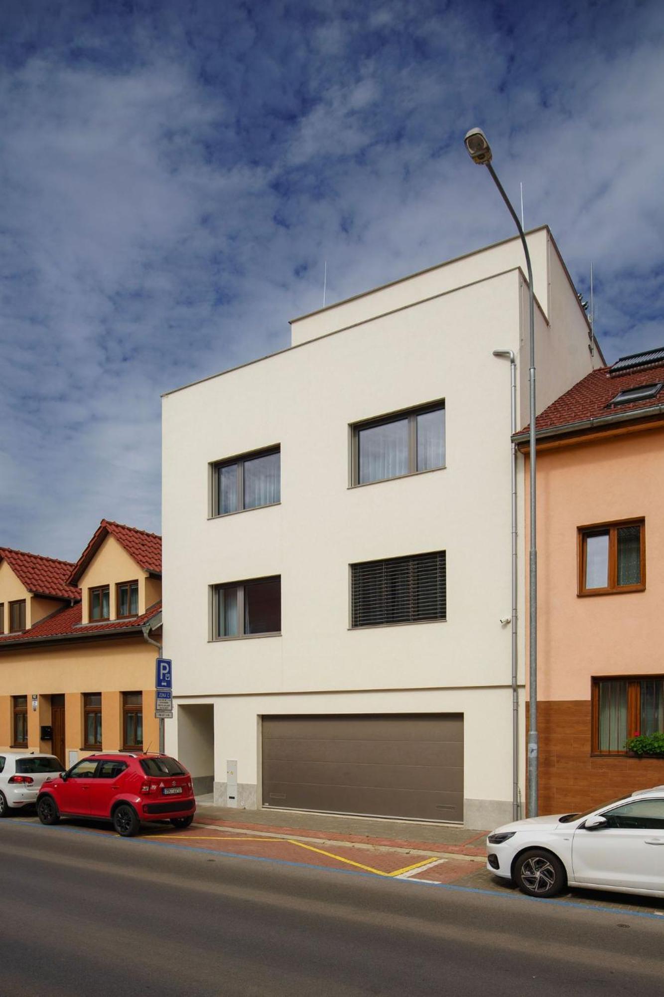 Apartments Podebradova Premium Brno Exteriör bild